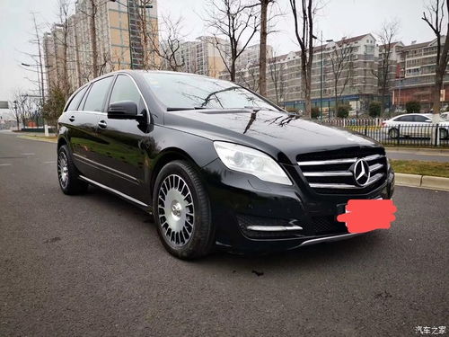 诚心出售个人2011年奔驰R500顶配私家车，商家勿扰