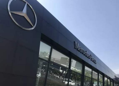 试驾奔驰上西藏？4S店千里追车背后的信任与契约