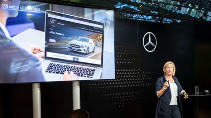 邂逅新奔驰 | 戴姆勒五位董事“瞰思”未来 营销、研发、四化、AI与生产的交响曲