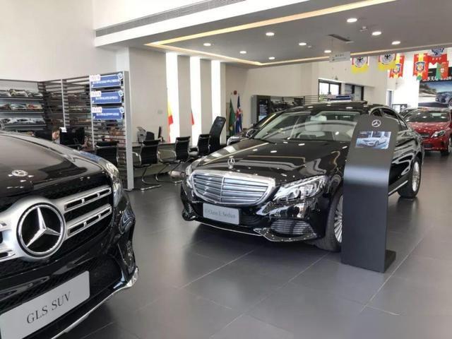 百万豪车贴膜遭拒，隔天销售为何慌了神？