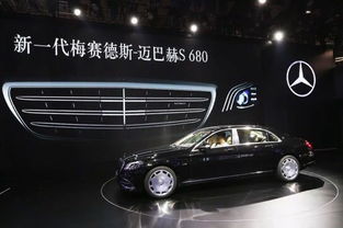 段建军引领汽车工业新篇章 非S级莫属，奔驰创新年轻化营销的用心之道